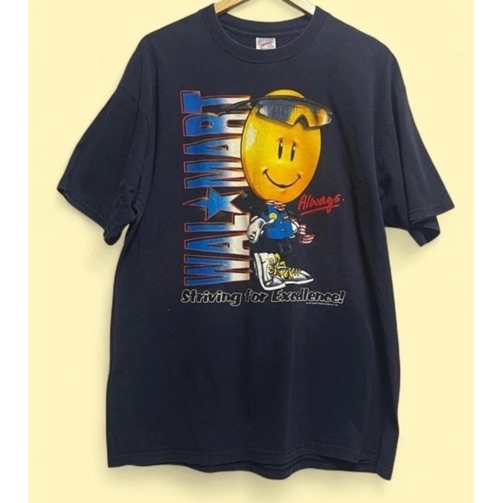 Vintage 90s Walmart smiley face t-shirt tee striving for excellence